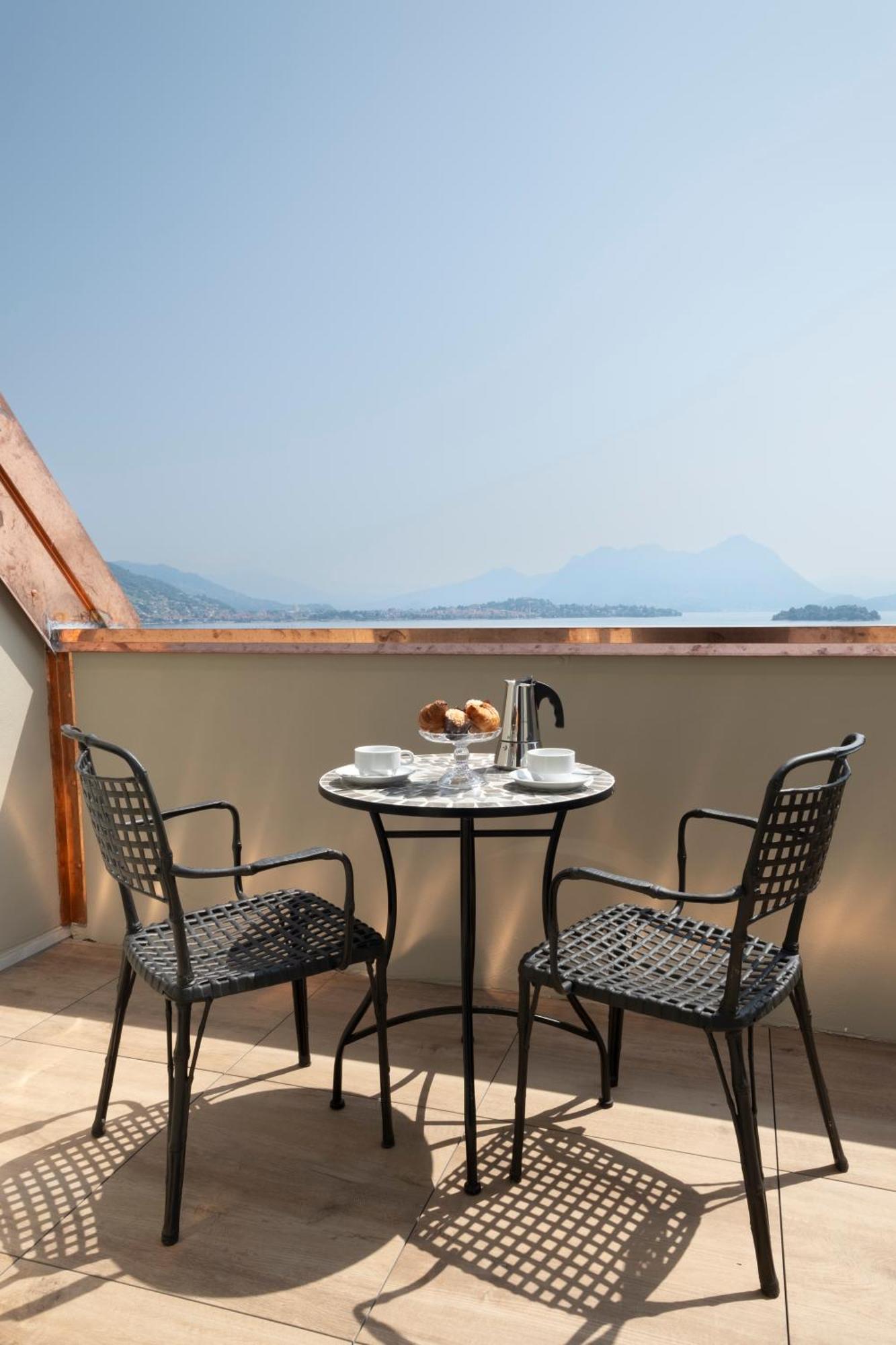 Residence Carl&Do Baveno Extérieur photo